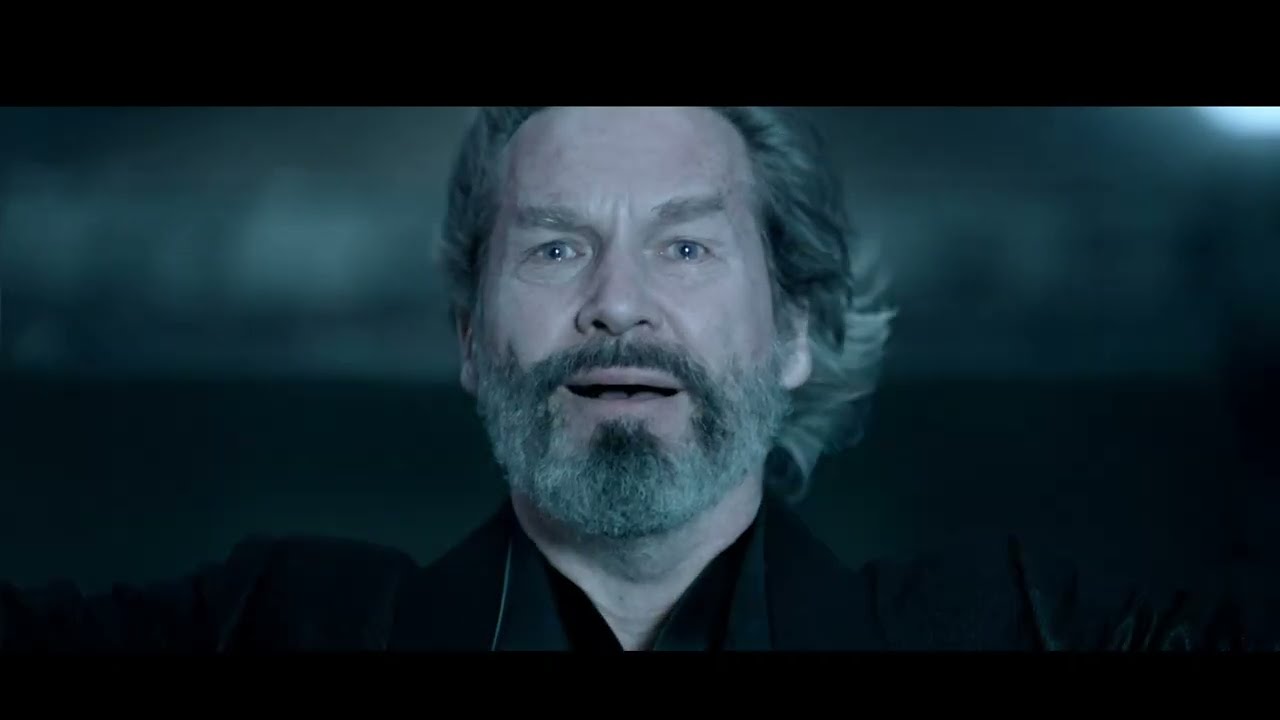 Tron Legacy - Lotta Finale tra Kevin Flynn e CLU