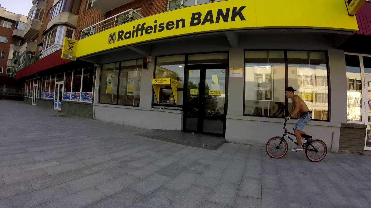 BMX Riding in San Orşova/Eşelniţangeles