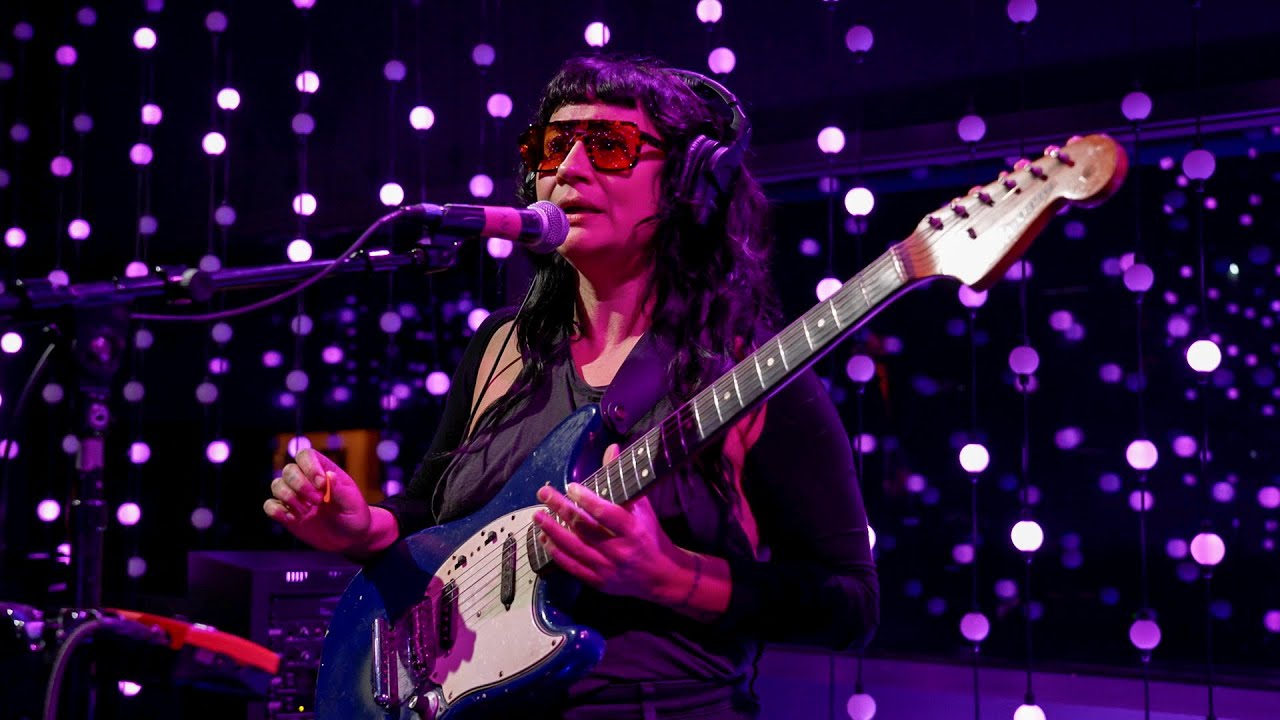 Frankie Rose - Moon In My Mind (Live on KEXP)