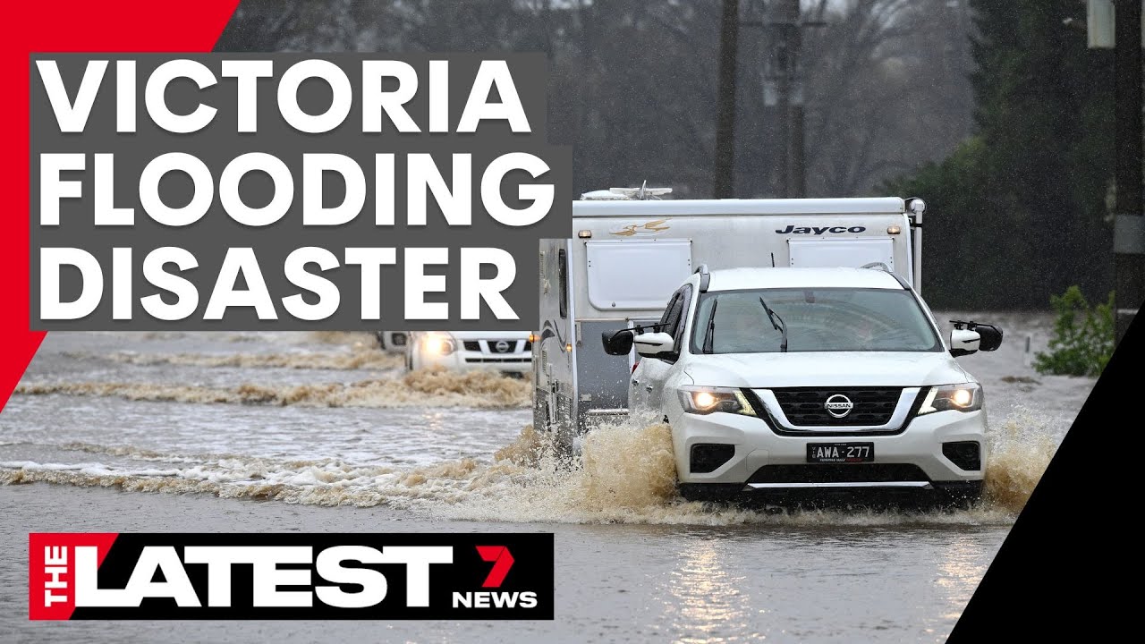 Evacuation orders issued as Victoria's flooding disaster continues | 7NEWS