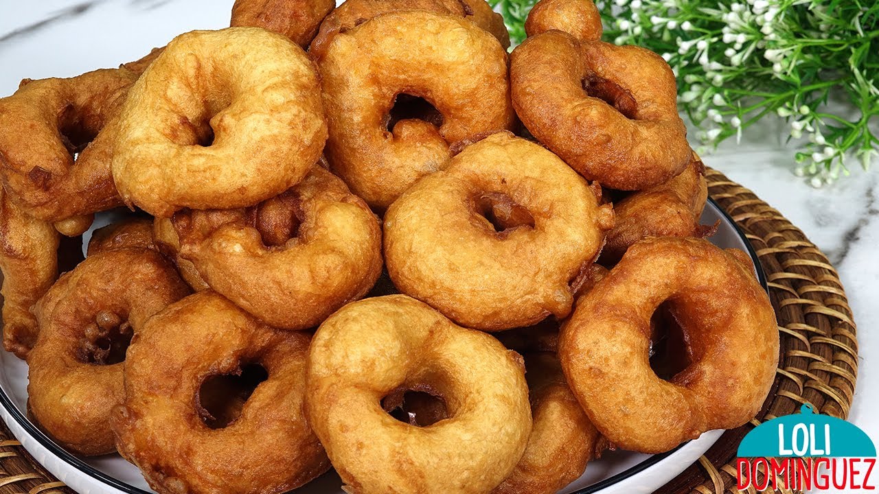 BUÑUELOS DE CARNAVAL RECETA TRADICIONAL. Tiernos y esponjosos buñuelos muy fáciles y económicos.