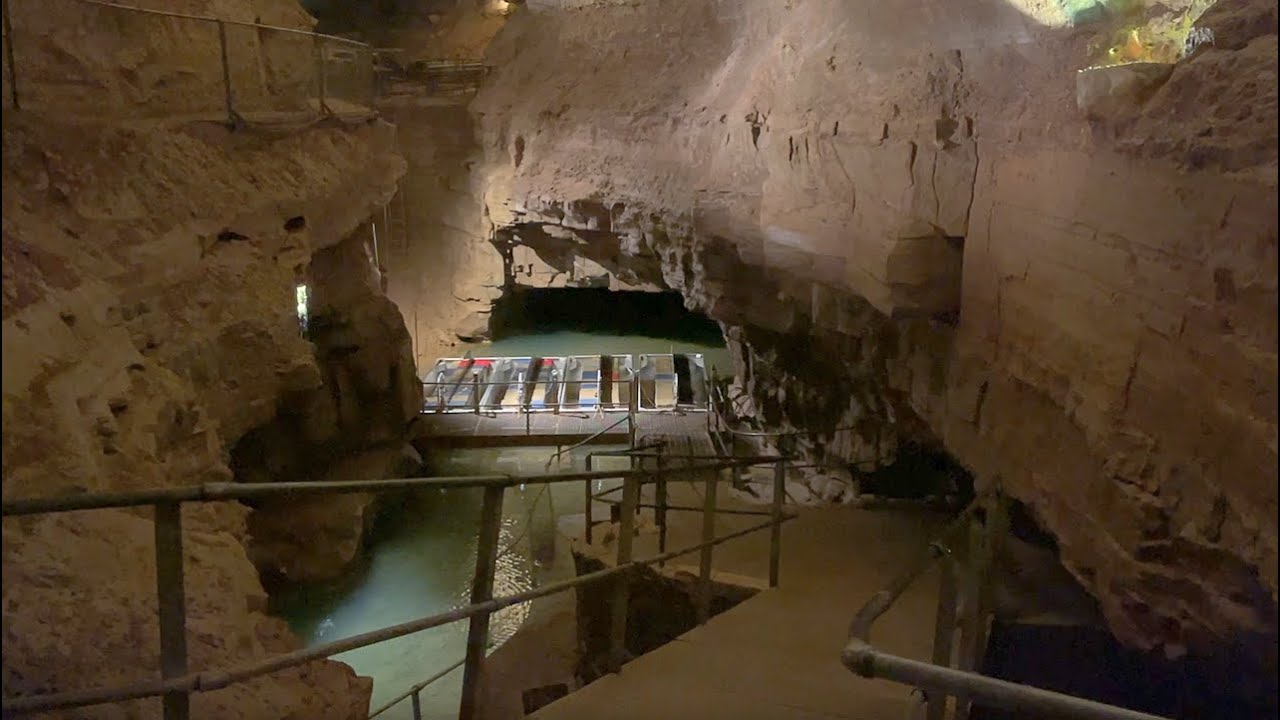 Bluespring Caverns Park (Bedford, Indiana)
