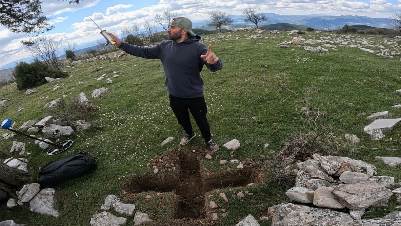 Şaşırtıcı Keşif, Harika Define, Eşsiz Tarihi Eser !!!