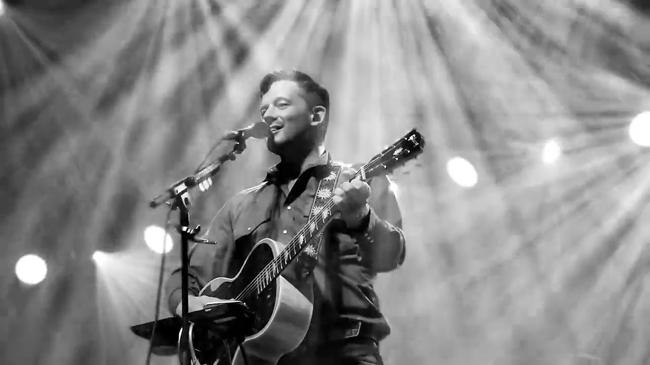 Evan Felker of Turnpike Troubadours  - Diamonds and Gasoline (10/29/2022) Atlanta, GA