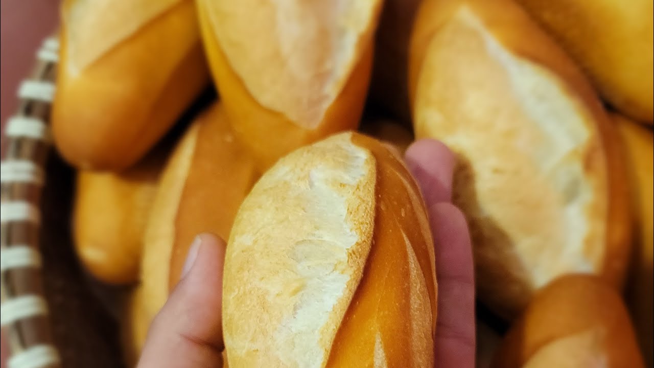 bánh mỳ việt Nam,cách làm bánh mì dài giờ, bông lan bơ sữa,da bánh papparoti,Phương Pleiku Official