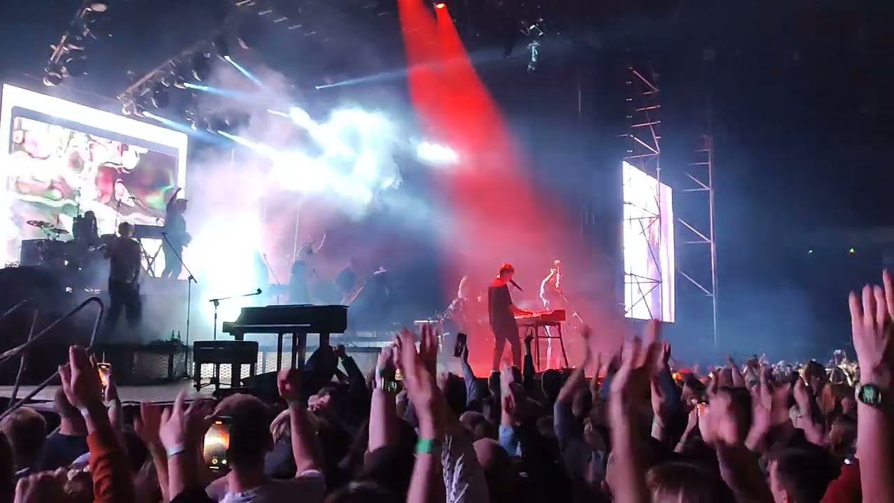 Kwiat Jabłoni - Wzięli Zamknęli Mi Klub + Intro (Katowice 