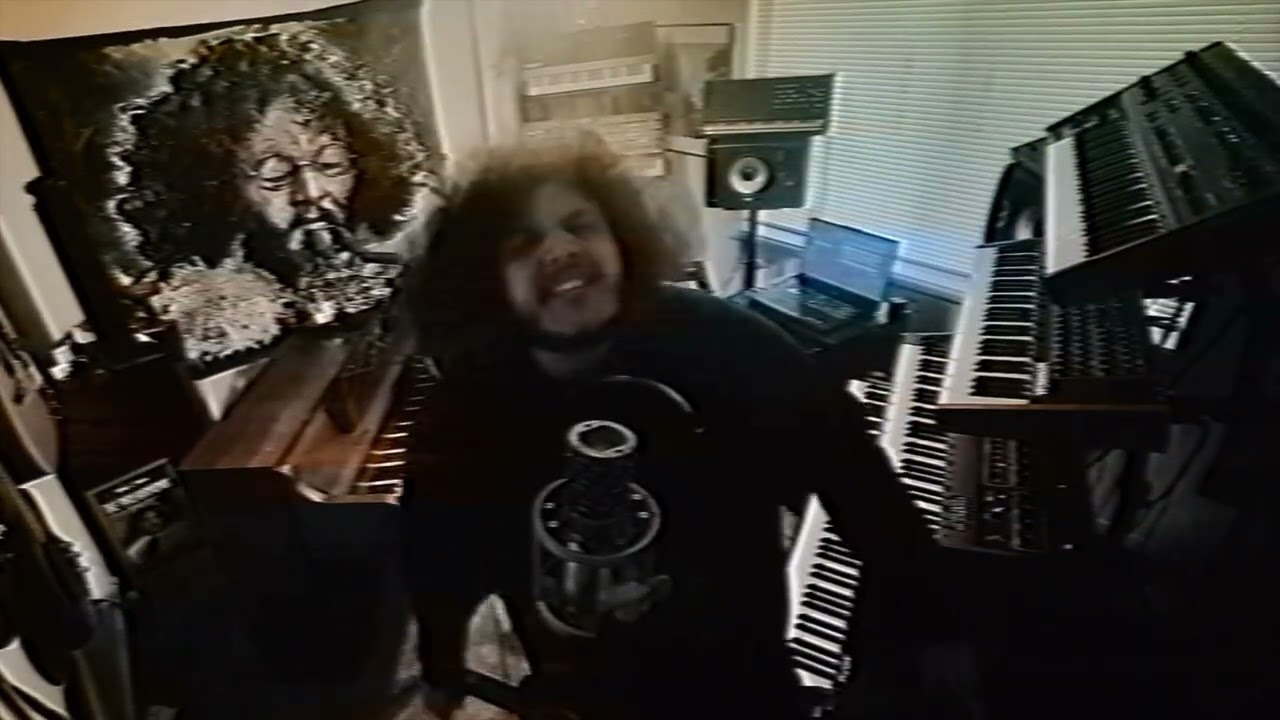 Which Side You&rsquo;re On (Studio Performance)