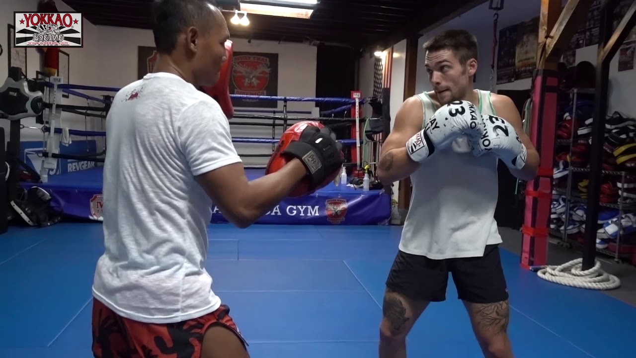 Dylan Sprayberry training Muay Thai w/ Saenchai in Los Angeles
