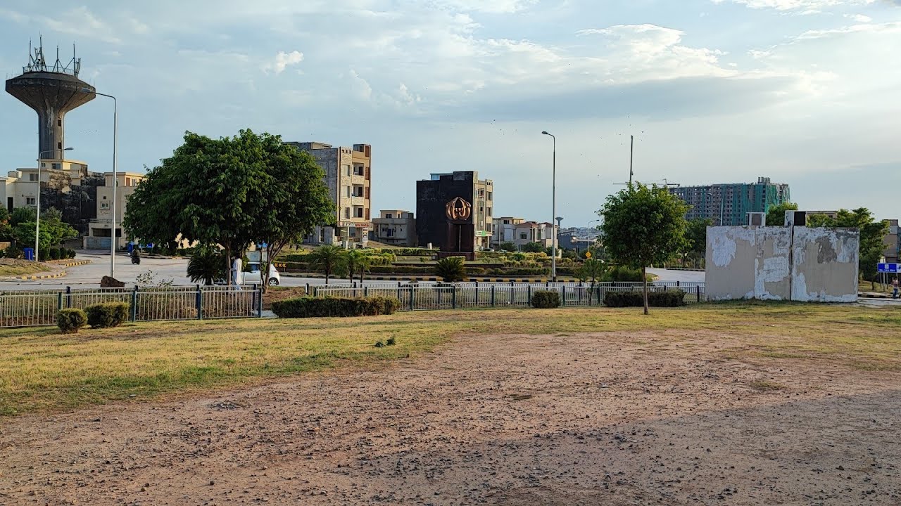 Bahria Town Phase 8 - Sector C Visit & Review