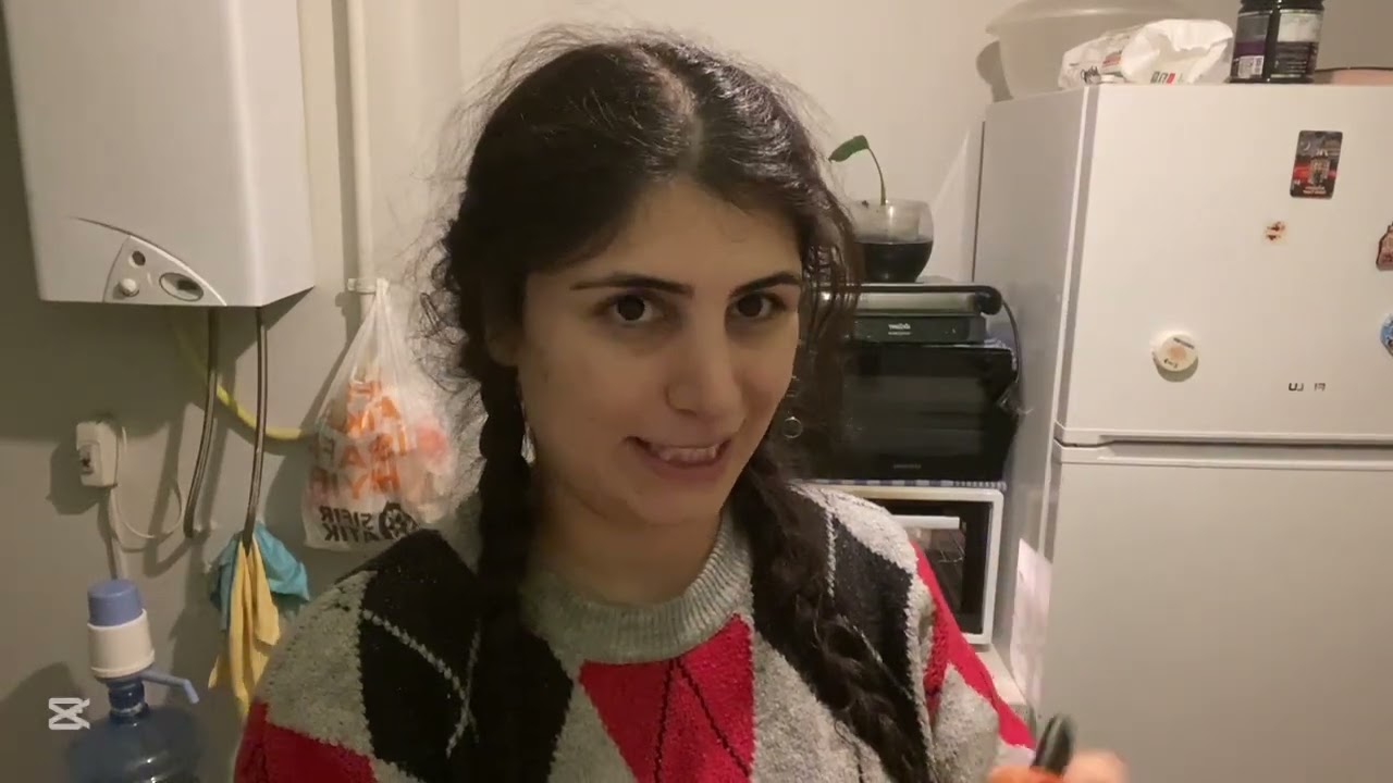 Sessiz sessiz kahvaltı hazırlıyorum kimse uyanmadan