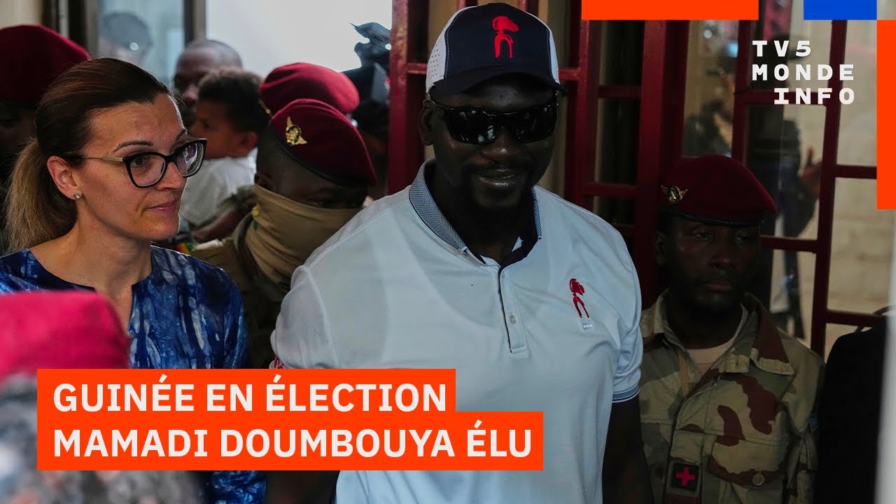 Guinée : Mamadi Doumbouya élu président sans surprise