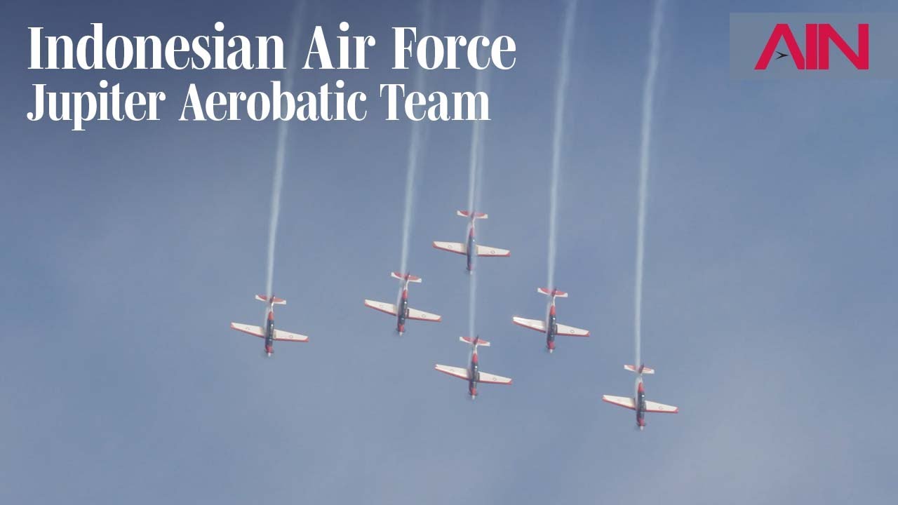 Indonesian Air Force Jupiter Aerobatic Team Flies at Singapore Airshow – AIN