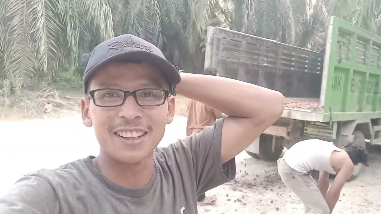 pemuat muda