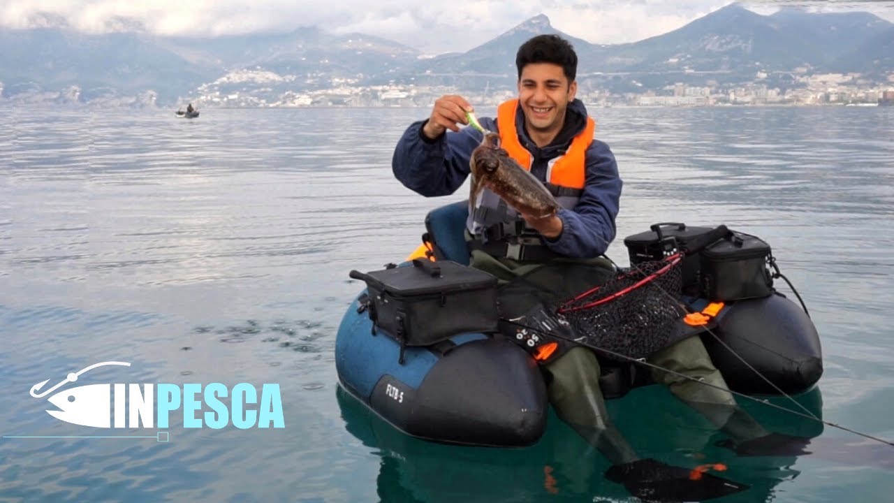 Pesca dal BELLY BOAT in Mare | La mia prima volta - EGING