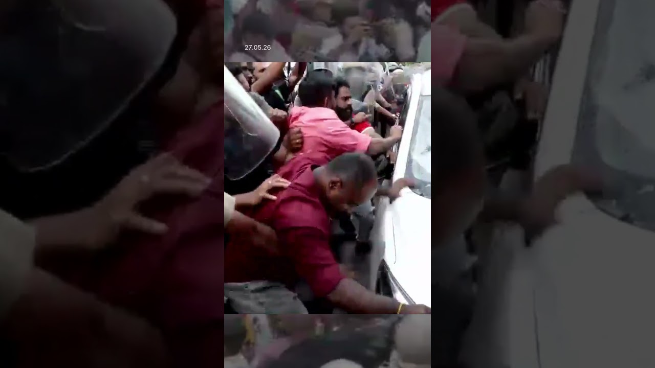 ED Vehicle Attacked Over Raids On Pinarayi Vijayan | Mo of Everything