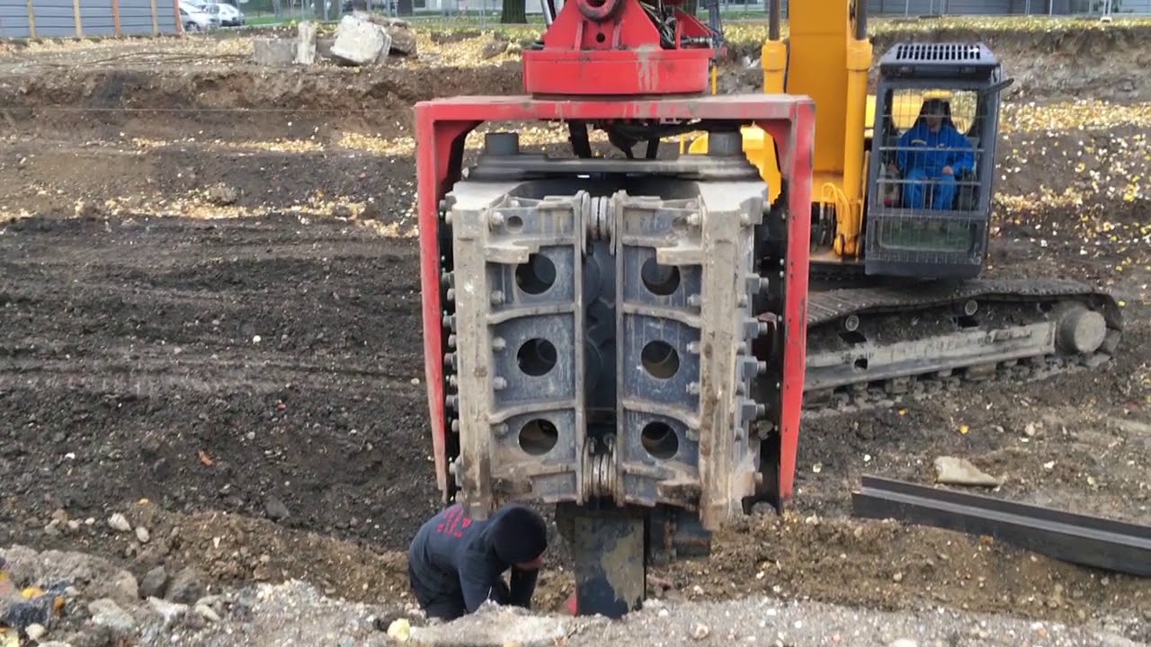 Vibrofonceur Movax SG75V en action