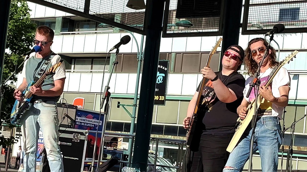 Flowerpotss LIVE - Enkä aio mennä ikinä töihin