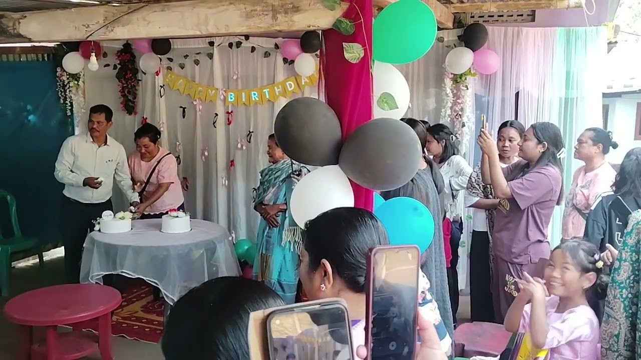 Ka jingkawai ba don burom jong ï ma ma sah comment 👍🤗