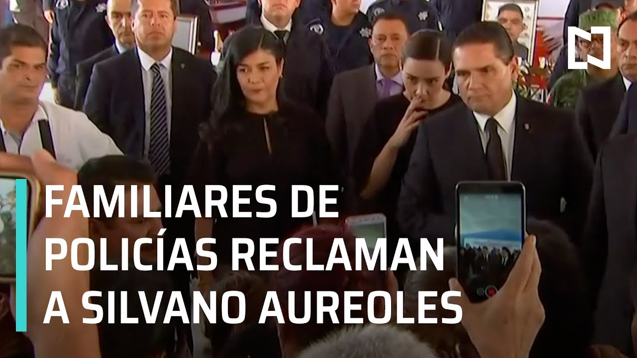 Homenaje a policías asesinados en Aguililla | Emboscada contra policías en Aguililla - En Punto