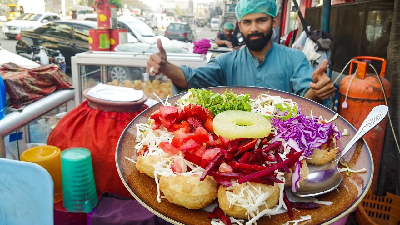 Famous Shahi Gol Gappay Now In Gujranwala || Street Food Gujranwala ||Mian Vlogs