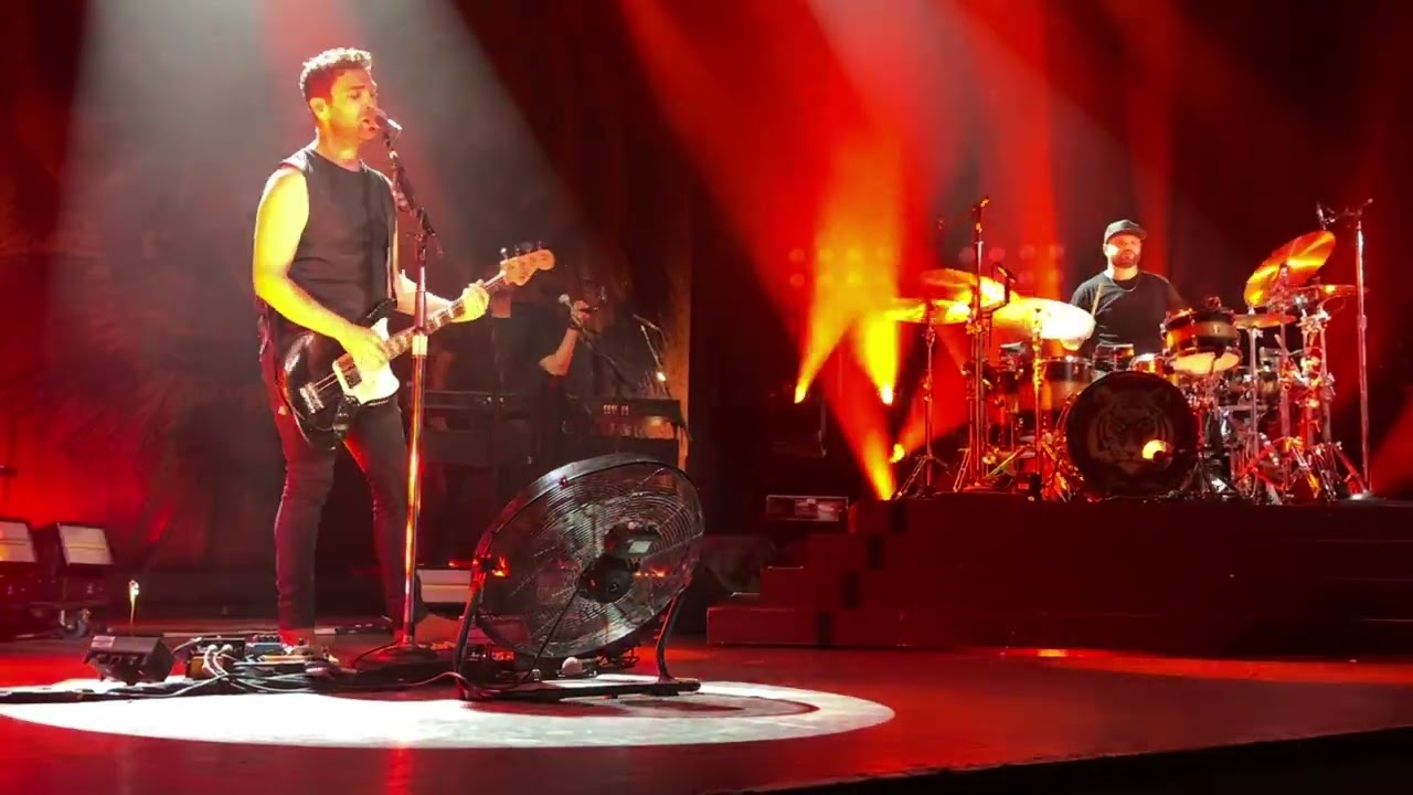 Royal Blood - One Trick Pony (Live at La Riviera Madrid 2024)