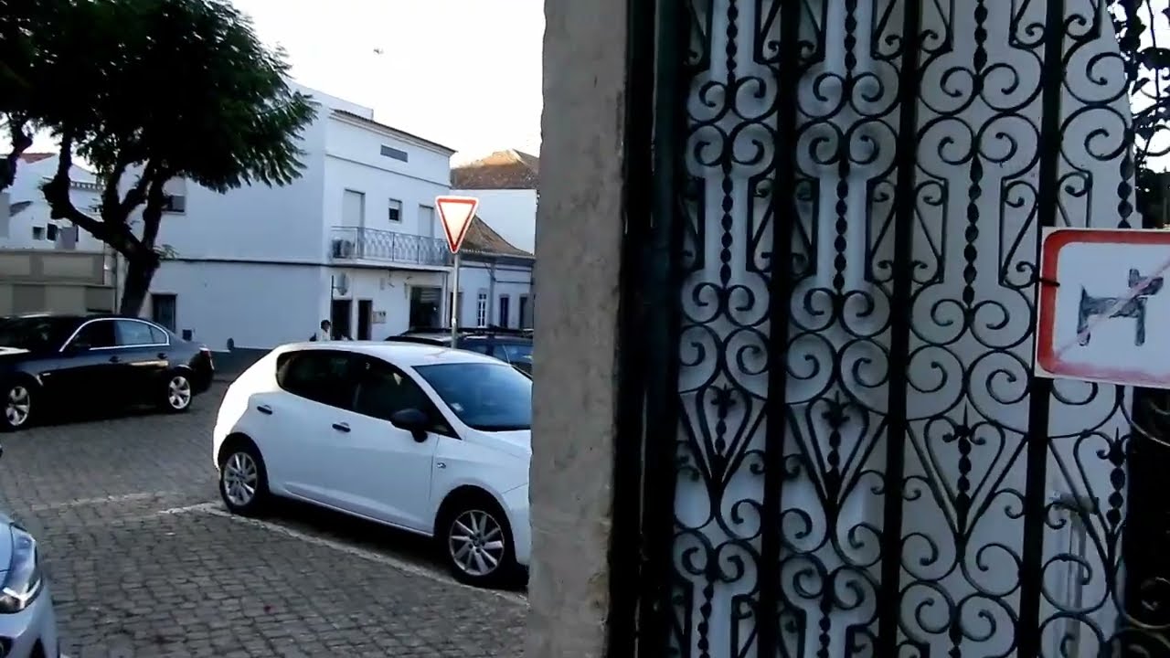 Living in Tavira Portugal Mr Science Stevens physics & mathematics teacher + internet tutor's