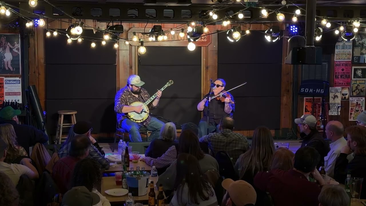 Michael Cleveland & Cody Looper - Snow Drop - The Station Inn Nashville TN 011726