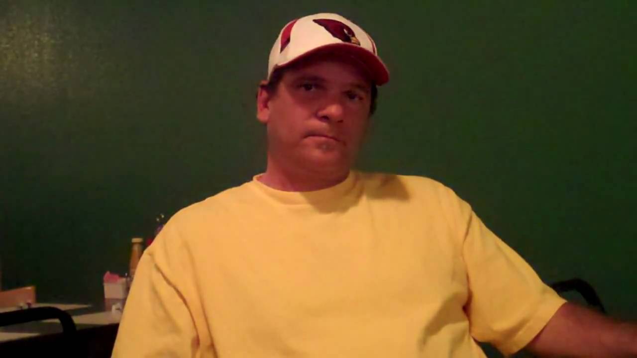 Sports artist Jim Mello
