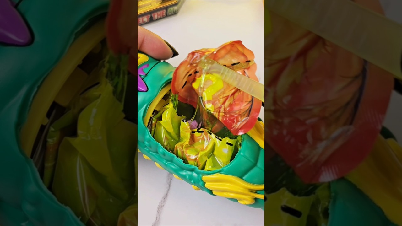 Treasure X Aliens Dissection 