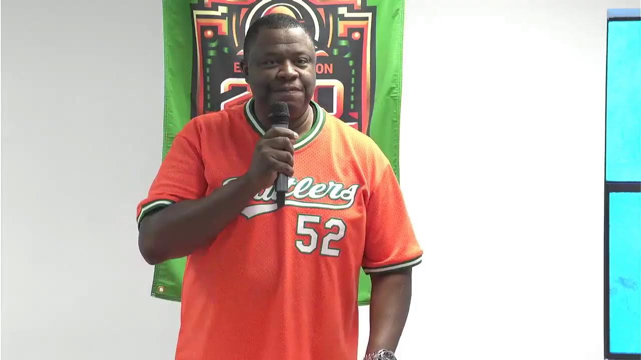 Eddie Jackson 220 Quarterback Club meeting wth Coach James Colzie III