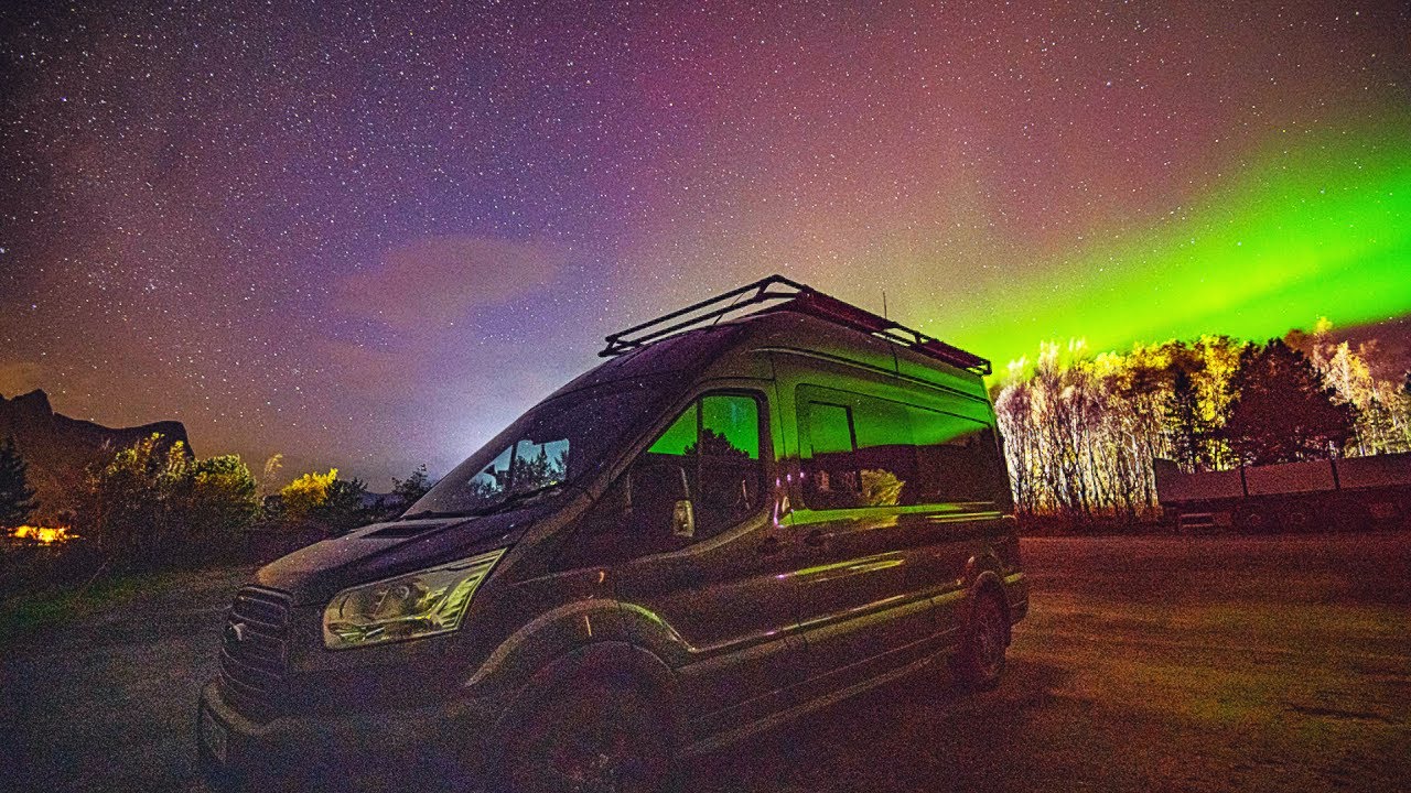 Can’t believe we found the NORTHERN LIGHTS, living an ARCTIC Vanlife