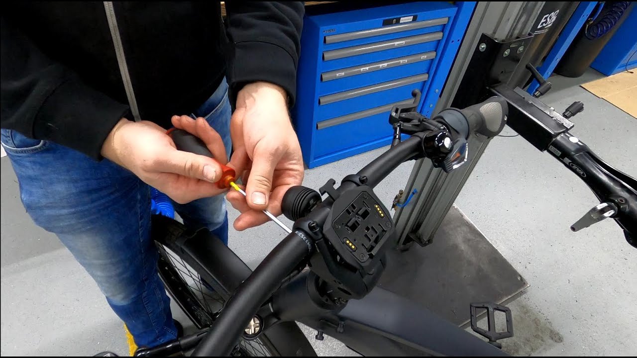 Riese&Müller Cockpit verstellen oder Erhöhung montieren beim Nevo, Charger, Delite, Homage, Tinker