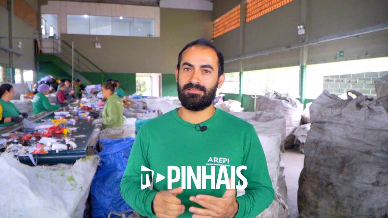Voc&ecirc; sabe como funciona o processo de reciclagem? [TV Pinhais]