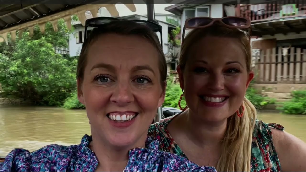 Two Blondes in Bangkok: Our Thailand TripToGo