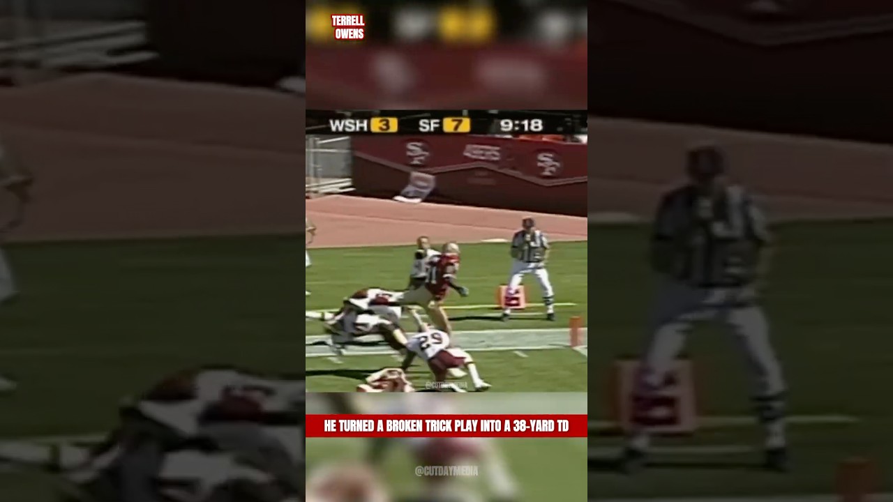 Terrell Owens Turned a Broken Trick Play Into 38 Yard TD 🔥