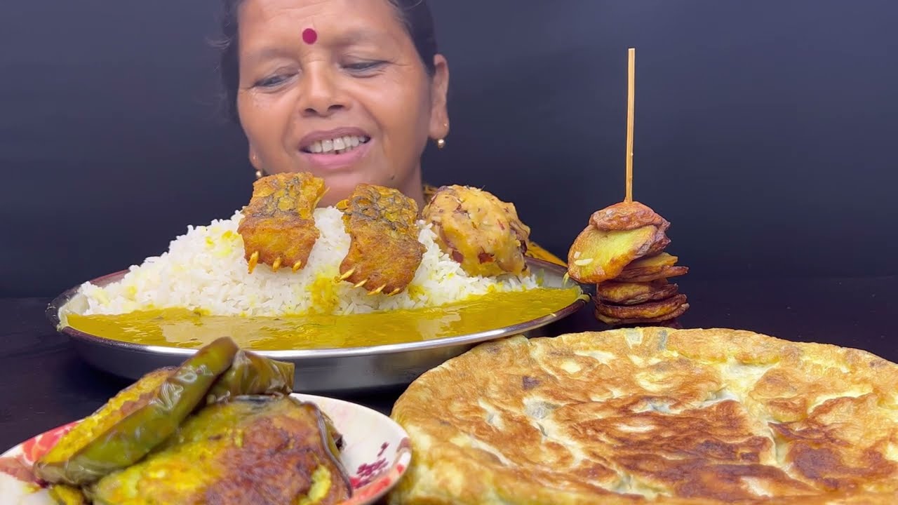 BIGBITES,EATING COMFORT LUNCH MENU,RICE WITH SAL,KATLA FISH FRY,ALU SEDDHO,ALU VAJA,BEGUN VAJA,OMLET
