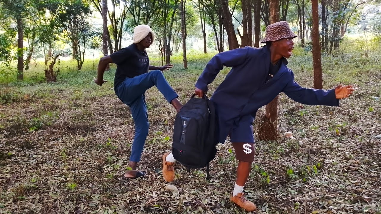 When a Kenyan man tries to sell drugs #funny #comedy #love #trending 