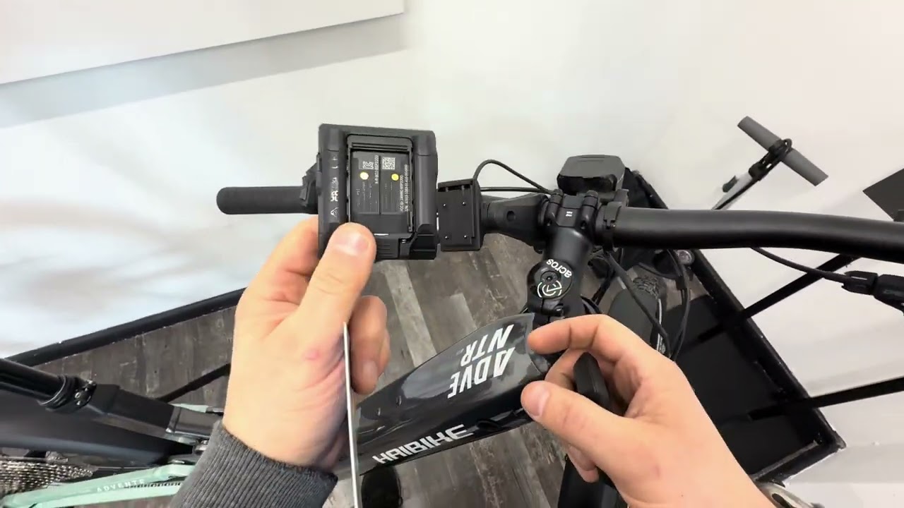 Quick Look at the Bosch SmartphoneGrip for Bosch Smart eBike Systems