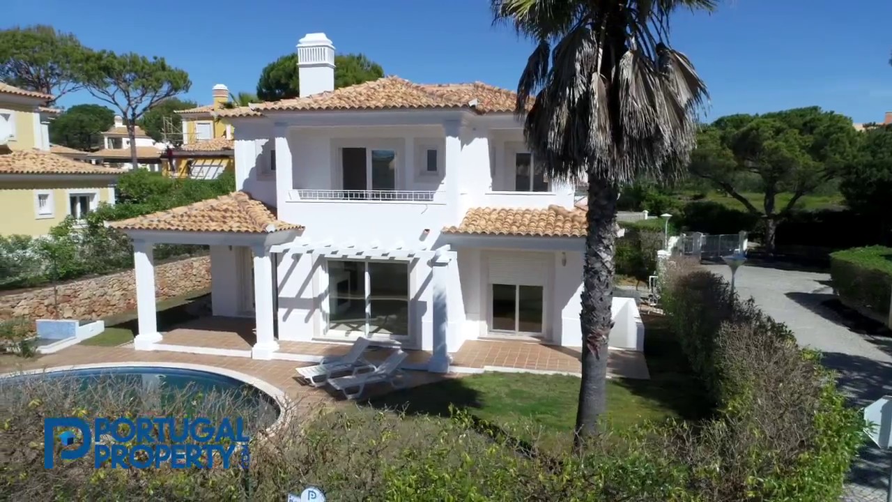 Stunning South Facing Villa close to the old village - PortugalProperty.com - PP2488