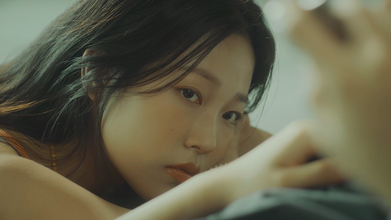 쿠잉(COOING) - Sun Dance official MV (4K) [ENG/JPN]
