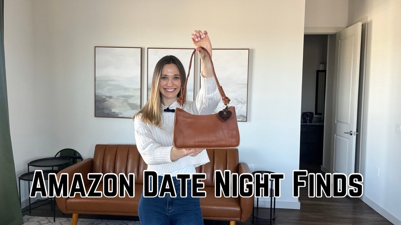 This Small Leather Purse Is an Amazon Find Worth Buying 