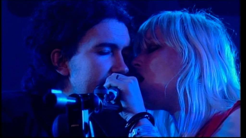 The Raveonettes   Live @ Glastonbury 2004