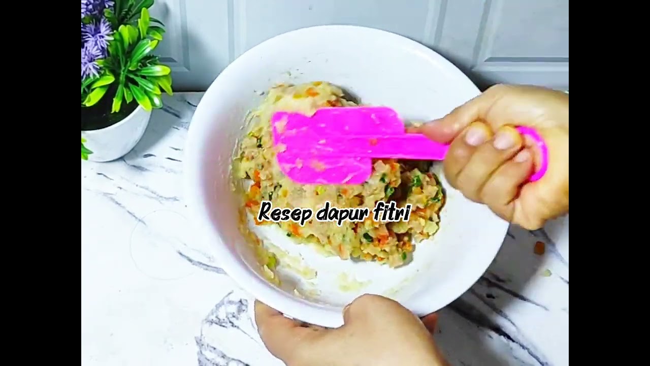 Semenjak tahu resep ini, roti bukan cuman di makan sama selai aja, dibikin cemilan ini juga enak