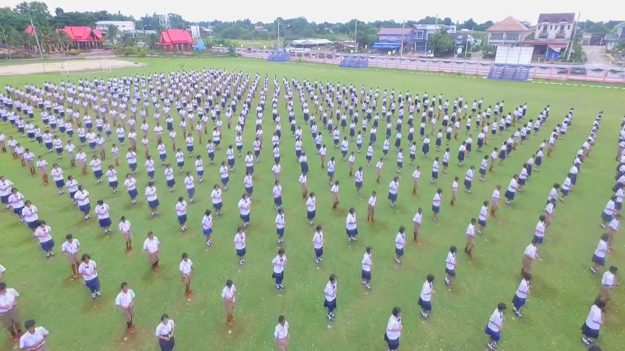 ขามทะเลสอวิทยา ประมวลภาพการเตรียมงาน แสดงพลังสามัคคี ชาวฟ้าแดงรวมใจภักดิ์ ๒๗ ก.ค. ๒๕๖๐