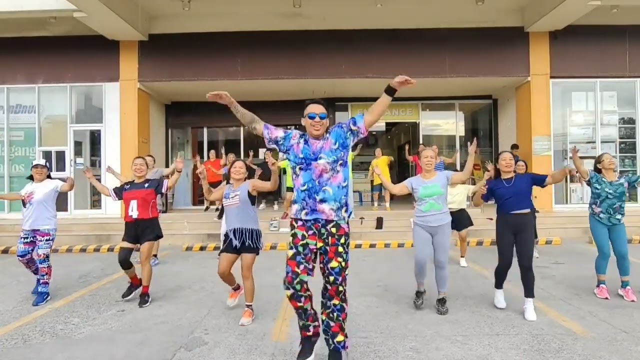 I WANNA DANCE WITH SOMEBODY | ZIGGY IN THE HOUSE REMIX | SALSA | ZUMBA | ZIN Mike