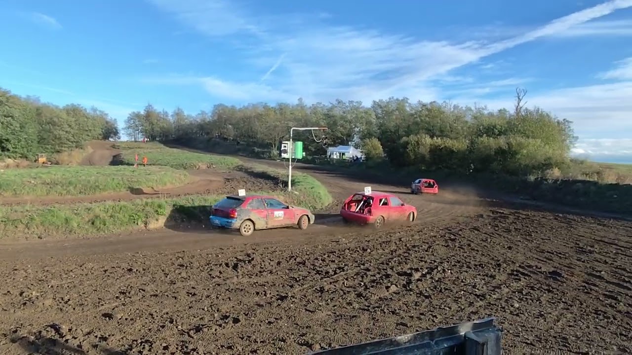 Autocross Plecháče Hostim 13.10.2024 Finále divize do 1600cm3 #26 Audi A3 - Karkulka