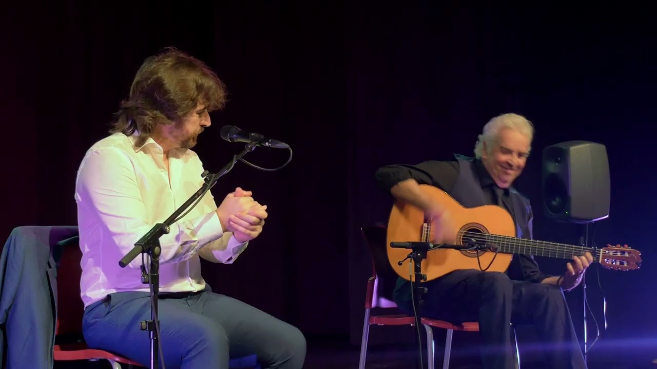 Gregorio Moya (Cante) y Paco Cortés (Guitarra). Tientos
