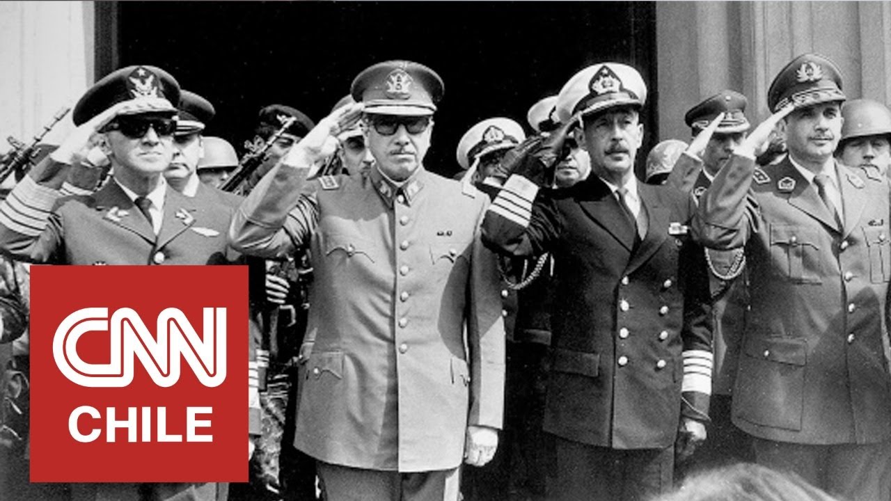 HITOS: Augusto Pinochet se entera de la muerte de Salvador Allende