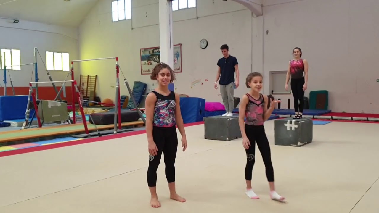 SALTI IN SINCRO STOPPATI CHALLENGE!!!! ginnastica artistica CSB