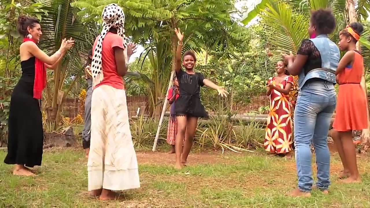 SAANDATI - AMOUR EN LIBERTÉ
